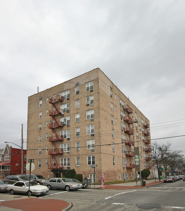 787 E 46th St in Brooklyn, NY - Building Photo - Building Photo