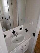 1043 Pacific St in Santa Monica, CA - Building Photo - Building Photo