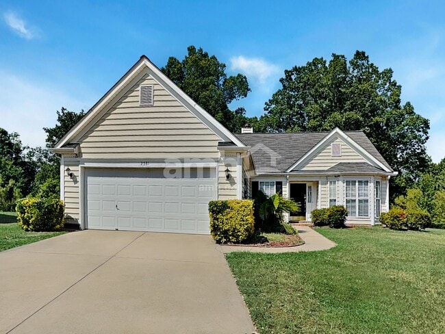 2581 Governors Pointe Ct NE