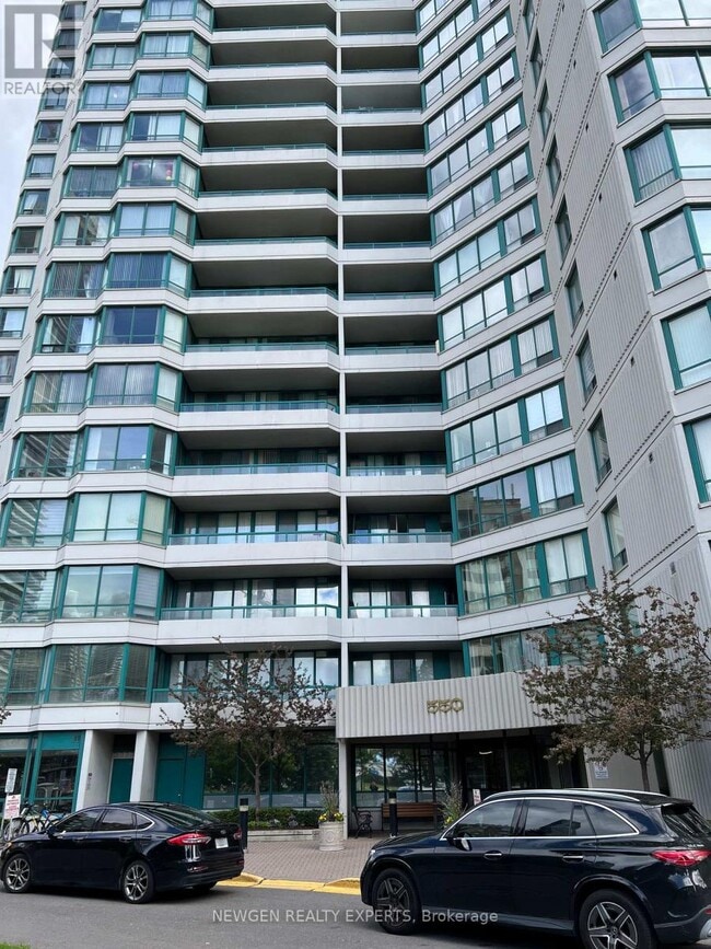 550 Webb Dr in Mississauga, ON - Building Photo - Building Photo