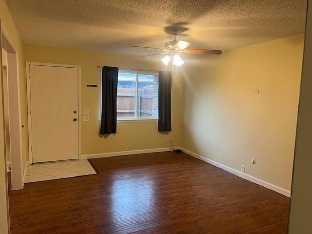 2607 Amherst Ct, Unit 42-314 in Irving, TX - Building Photo - Building Photo