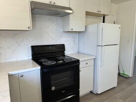 399 Dunster Dr in Campbell, CA - Building Photo