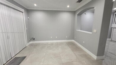14962 SW 9th Terrace in Miami, FL - Building Photo - Building Photo