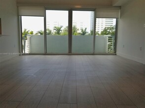 6580 Indian Creek Dr in Miami Beach, FL - Building Photo - Building Photo