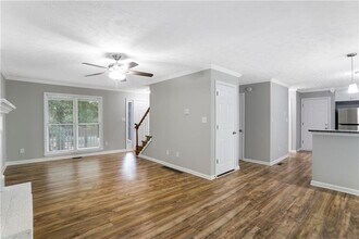 130 Cedar Creek Ct in Fayetteville, GA - Building Photo - Building Photo