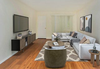 Southwest Villas ~ Boutique Cottage Style Living Meets Hassle Free Leasing in Jacksonville, FL - Building Photo - Building Photo