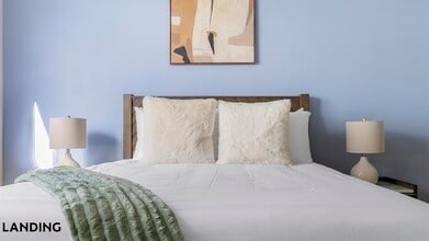 49 Boulevard SE, Unit F-650 in Atlanta, GA - Foto de edificio - Building Photo