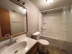 616 W University Ave in Muncie, IN - Building Photo - Building Photo