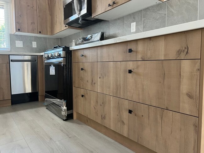 property at 7561 Donna Ave