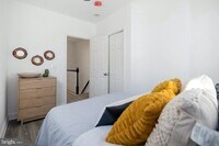 2535 N Gratz St photo'