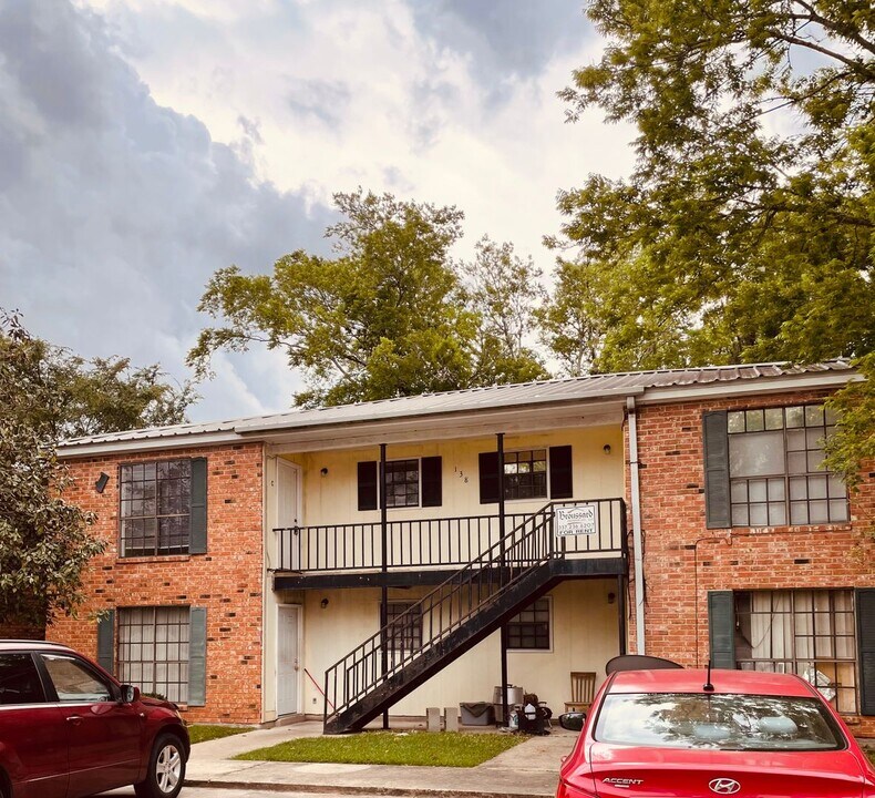 138 Hummingbird Ln in Lafayette, LA - Building Photo
