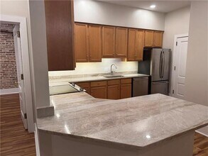 215 Decatur St in New Orleans, LA - Building Photo - Building Photo