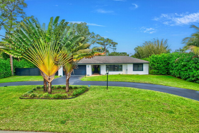 3015 Sherwood Blvd in Delray Beach, FL - Building Photo - Building Photo