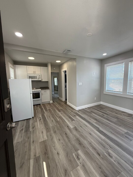 14 21st St N-Unit -11 in St. Petersburg, FL - Building Photo