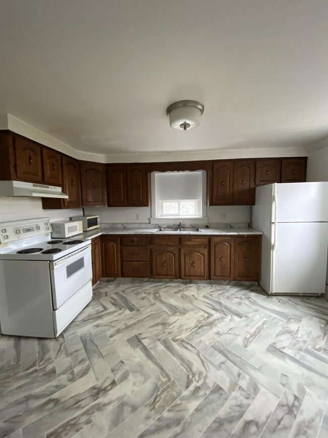 property at 381 Rue Beausejour