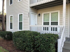 1843 Savannah Ct in Wilmington, NC - Building Photo