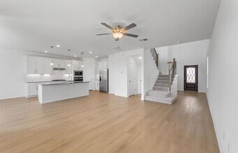 140 Inlet Ln in Leander, TX - Building Photo - Building Photo