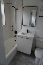 1553 W Hollywood Ave in Chicago, IL - Building Photo - Building Photo