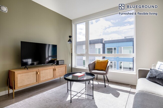 120 Broadway-Unit -FL6-ID580 in Seattle, WA - Foto de edificio - Building Photo