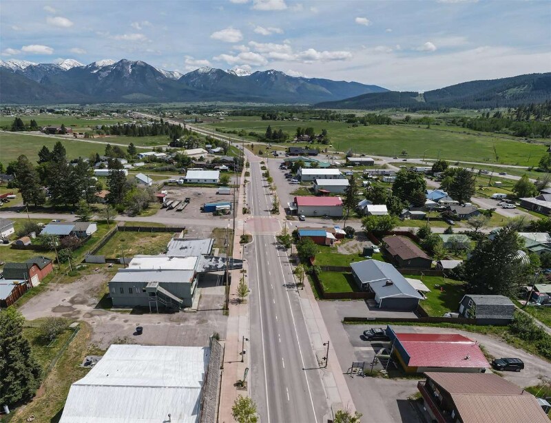 92524 US Hwy 93 in Arlee, MT - Building Photo