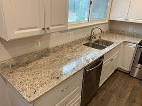 190 Lake Shore Dr in Pasadena, MD - Building Photo - Building Photo