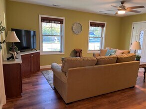 203 Fox Ln in Murrells Inlet, SC - Building Photo - Building Photo