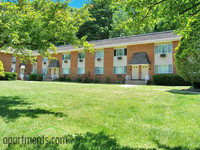 Carlton Village in Hamburg, NJ - Building Photo - Building Photo