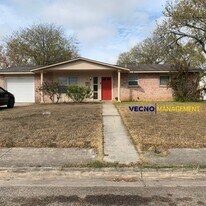701 Aviation Ave in Schertz, TX - Building Photo