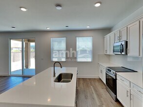 9644 Harkes Dr in Tucson, AZ - Foto de edificio - Building Photo