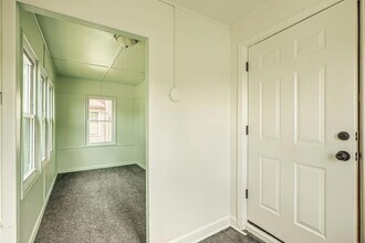 610 Fairview Ave N in St. Paul, MN - Building Photo - Building Photo