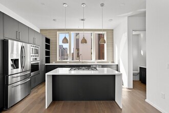 3100 Menchaca Rd in Austin, TX - Building Photo - Building Photo