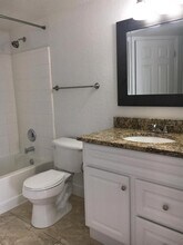 2218 Grand Cayman Ct in Kissimmee, FL - Building Photo - Building Photo