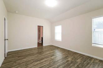 915 Doubletree Glen Dr in Houston, TX - Building Photo - Building Photo