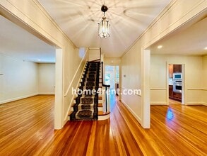 211 W 66th St in Kansas City, MO - Building Photo - Building Photo