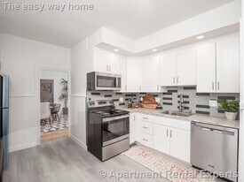 29 Florence St, Unit 1 in Medford, MA - Building Photo