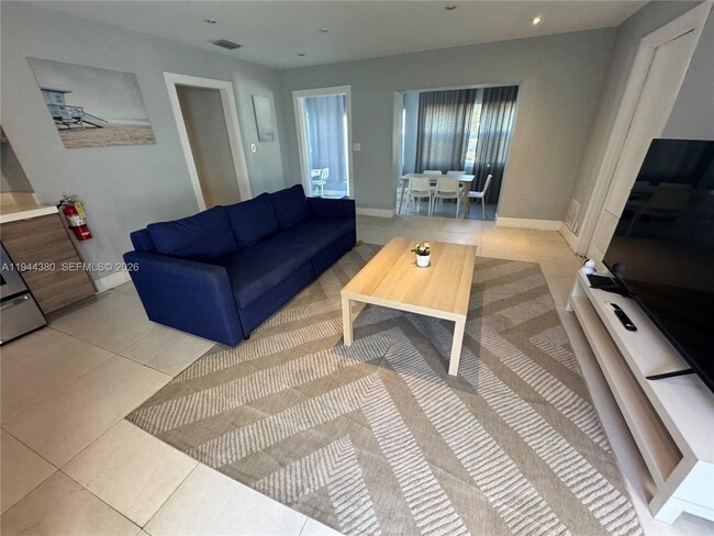 property at 825 N 26th Ave