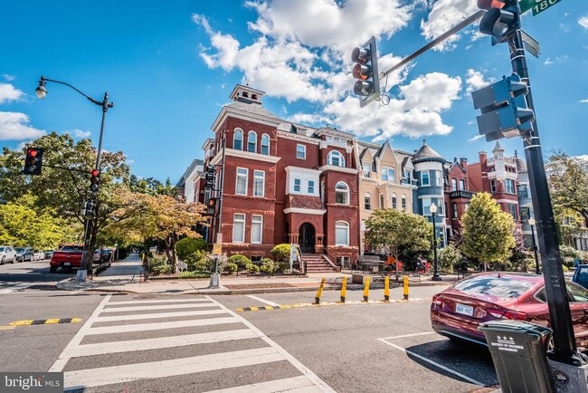 property at 1755 18th St NW