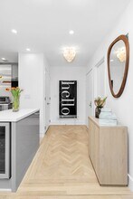188 E 70th St in New York, NY - Building Photo - Building Photo