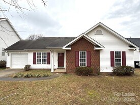 3631 Joel Turner Dr in Charlotte, NC - Building Photo