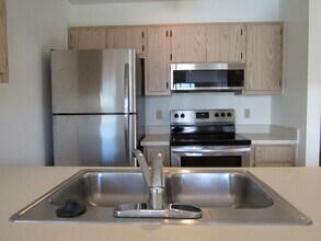 5266 Cedarbend Dr in Ft. Myers, FL - Building Photo - Building Photo