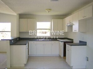 1013 E Eskimo Ave in Tampa, FL - Foto de edificio - Building Photo