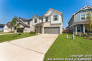 4041 Sun Meadow Ln. in Seguin, TX - Foto de edificio - Building Photo