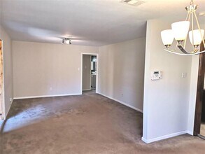 5405 Huisache St in Houston, TX - Building Photo - Building Photo