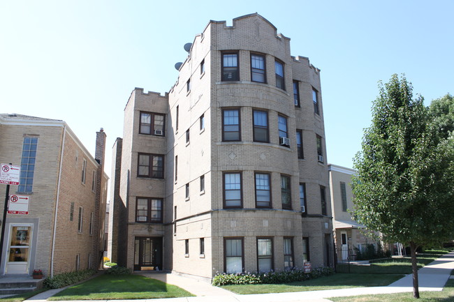 4463 W Ainslie St in Chicago, IL - Building Photo - Building Photo