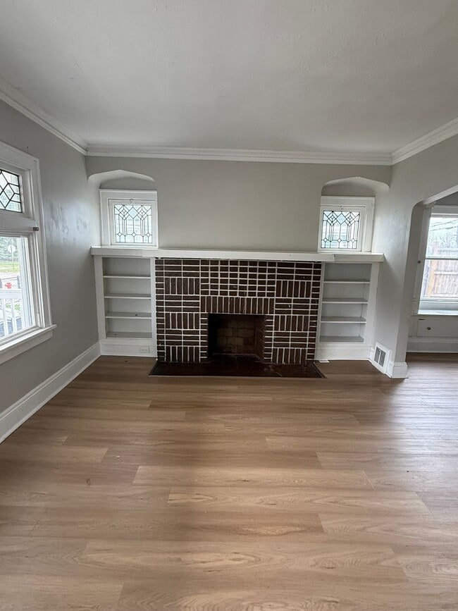 3566 E 112th St in Cleveland, OH - Building Photo - Building Photo