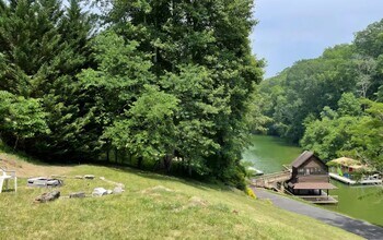 388 Hideaway Farm Rd in Piney Flats, TN - Building Photo - Building Photo