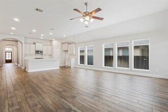 204 Magdalene Way in Liberty Hill, TX - Building Photo - Building Photo