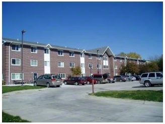 Westport Apartments in Norfolk, NE - Building Photo