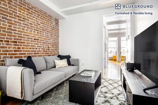 41 W 24th St in New York, NY - Building Photo