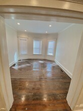 114 Josephine Ave, Unit 1 in Somerville, MA - Foto de edificio - Building Photo